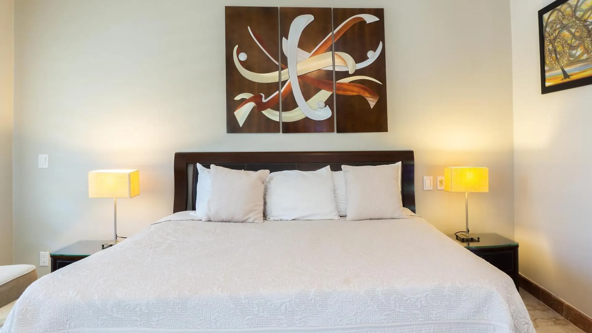 Apartamento Paseo del Sol Reef A 201 condo Playa del Carmen